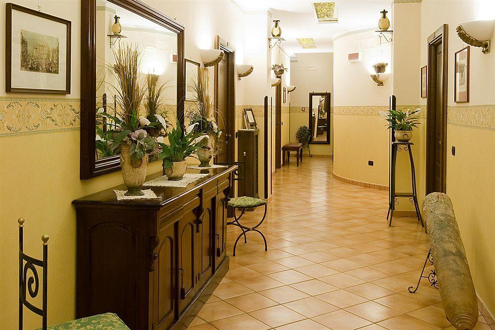 PINTO-STOREY HOTEL NAPLES 3* (Italy) - from £ 57